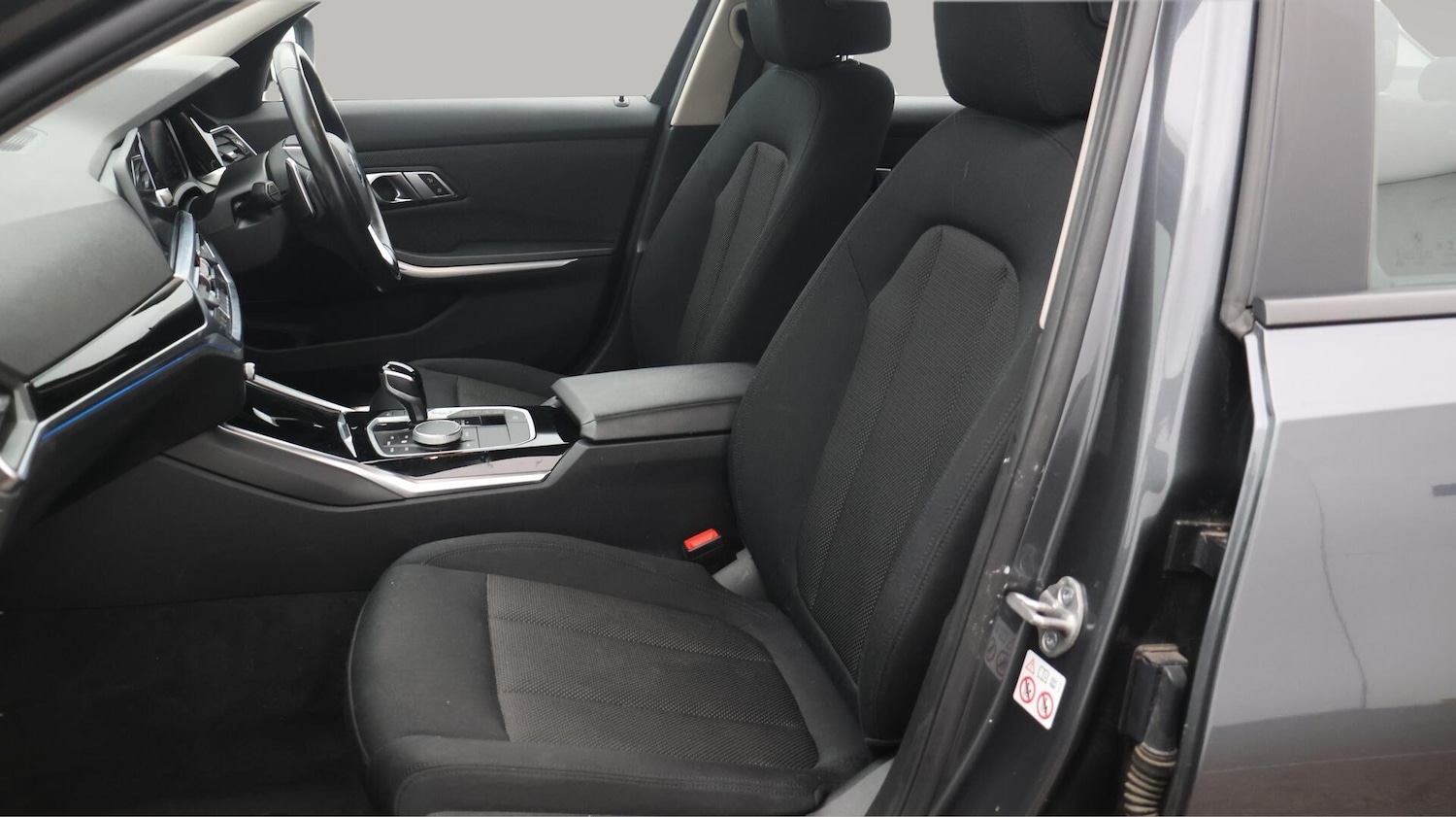 Used BMW 3 Series 2021 for sale - 76688852: Photo 15