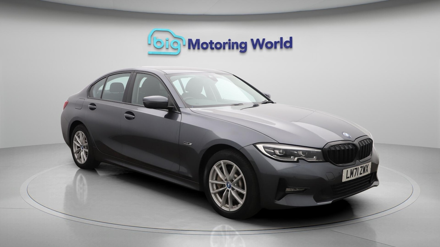 Used BMW 3 Series 2021 for sale - 76688852: Photo 2