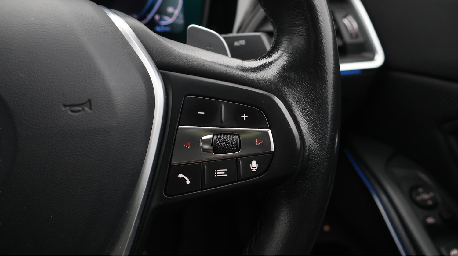 Used BMW 3 Series 2021 for sale - 76688852: Photo 24