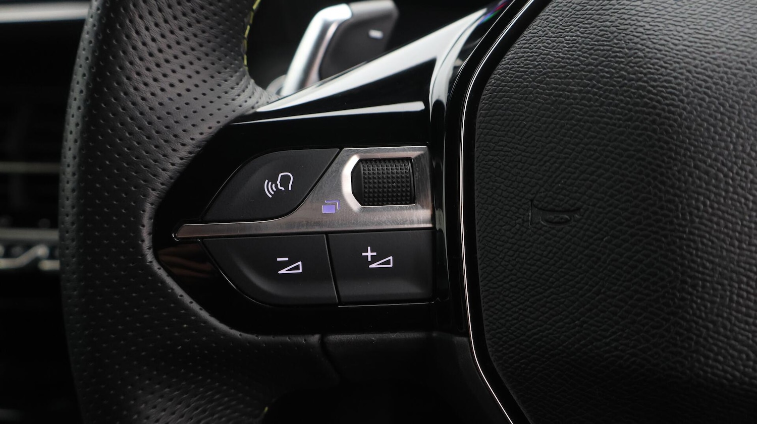 Used Peugeot 2008 2025 for sale - 76644688: Photo 25