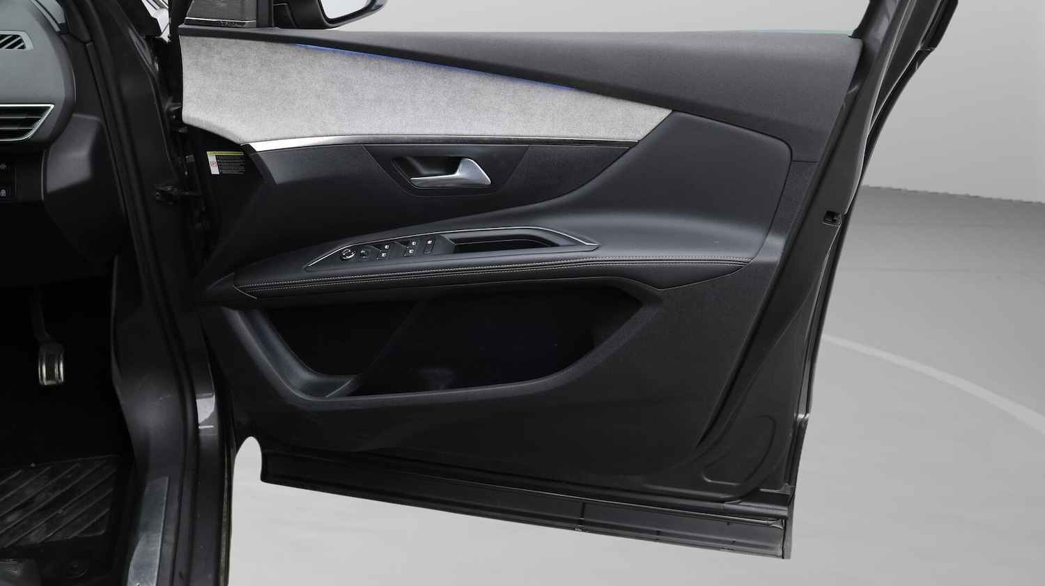 Used Peugeot 5008 2022 for sale - 76573130: Photo 16