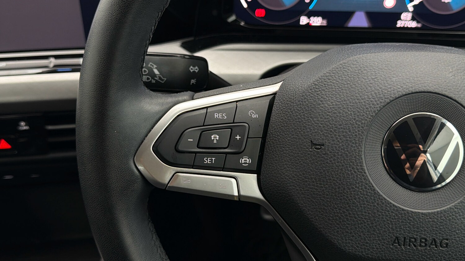 Used Volkswagen Golf 2023 for sale - 77945647: Photo 22