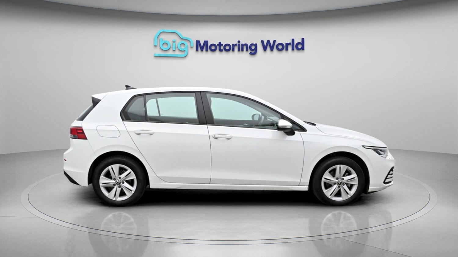 Used Volkswagen Golf 2023 for sale - 77945647: Photo 8