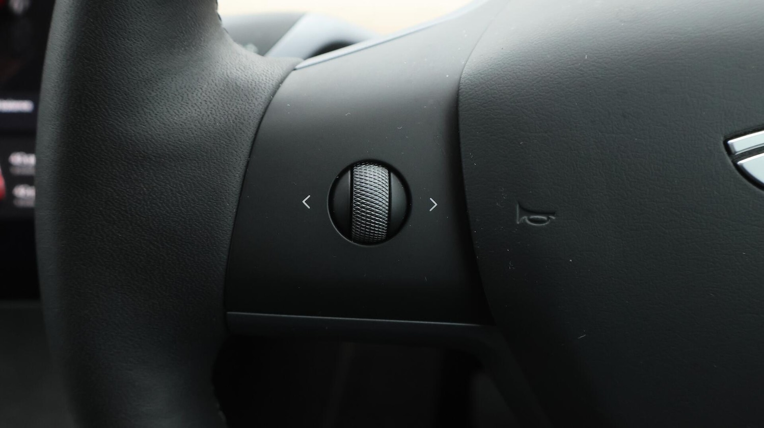 Used Tesla Model Y 2022 for sale - 76167052: Photo 23