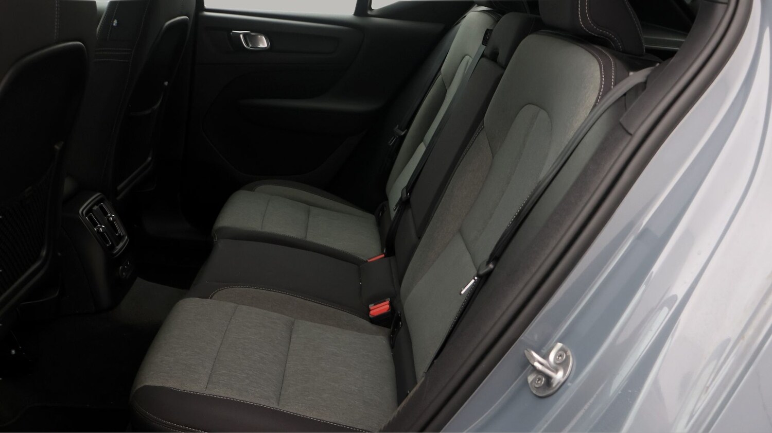 Used Volvo XC40 2023 for sale - 77245382: Photo 16