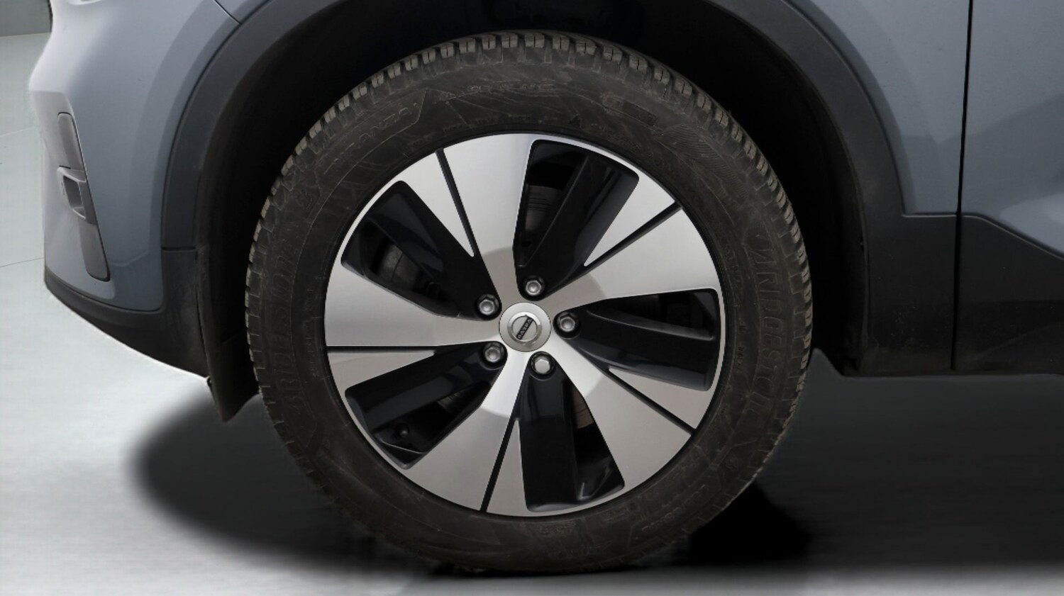 Used Volvo XC40 2023 for sale - 77245382: Photo 18