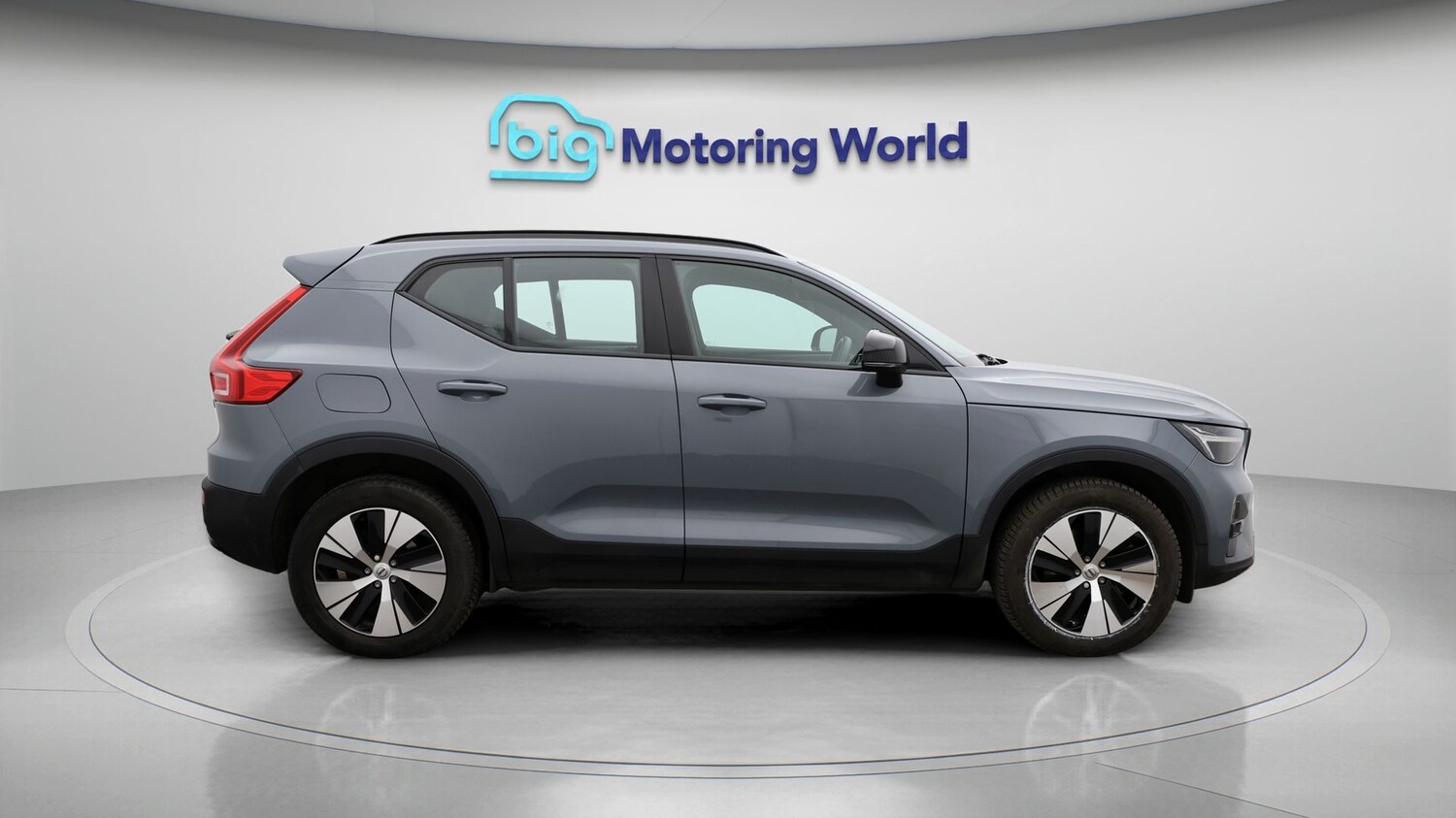 Used Volvo XC40 2023 for sale - 77245382: Photo 8