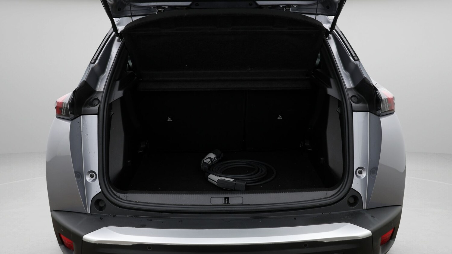 Used Peugeot 2008 2022 for sale - 77501990: Photo 17