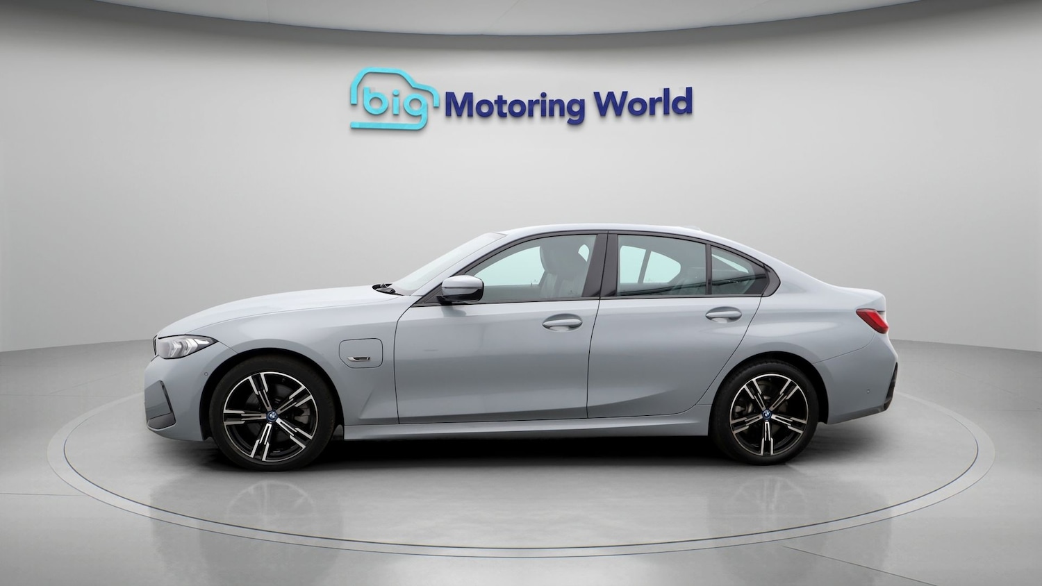 Used BMW 3 Series 2023 for sale - 77536369: Photo 4