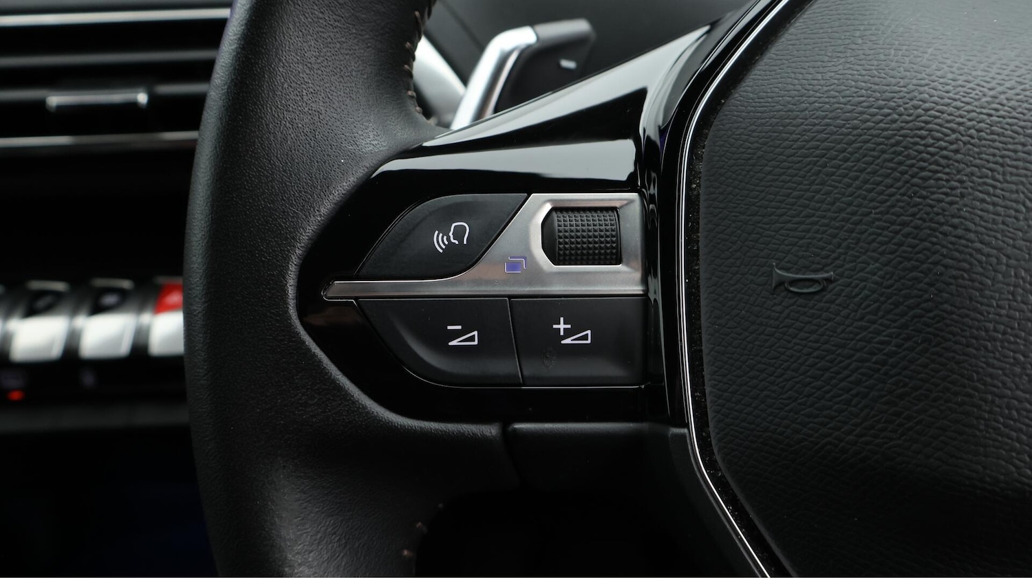 Used Peugeot 3008 2024 for sale - 76031496: Photo 23