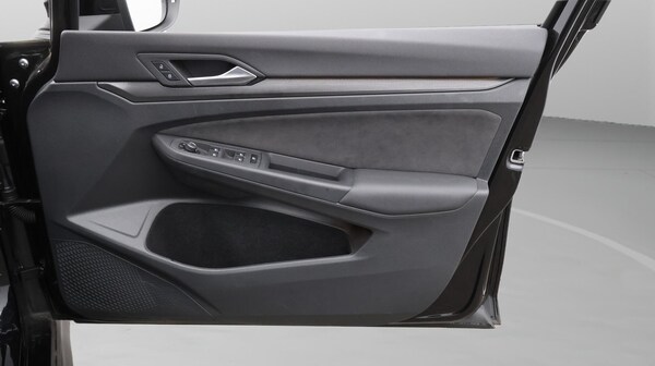 Used Volkswagen Golf 2023 for sale - 75564176: Photo 16