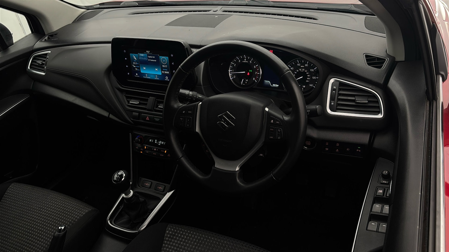 Used Suzuki SX4 S-Cross 2023 for sale - 77935912: Photo 9