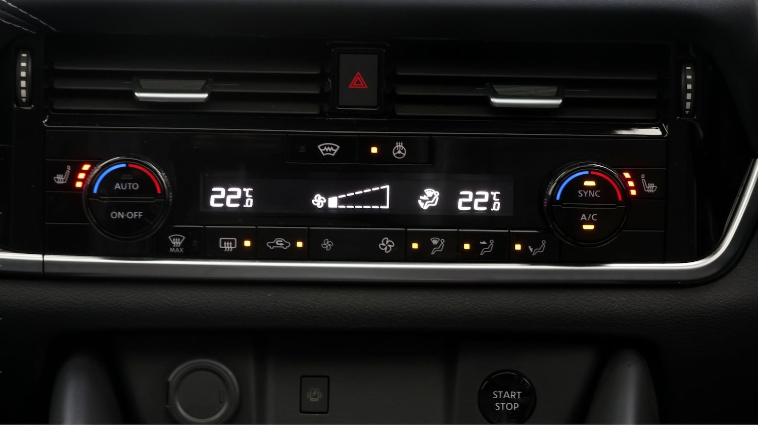 Used Nissan Qashqai 2023 for sale - 77846587: Photo 12