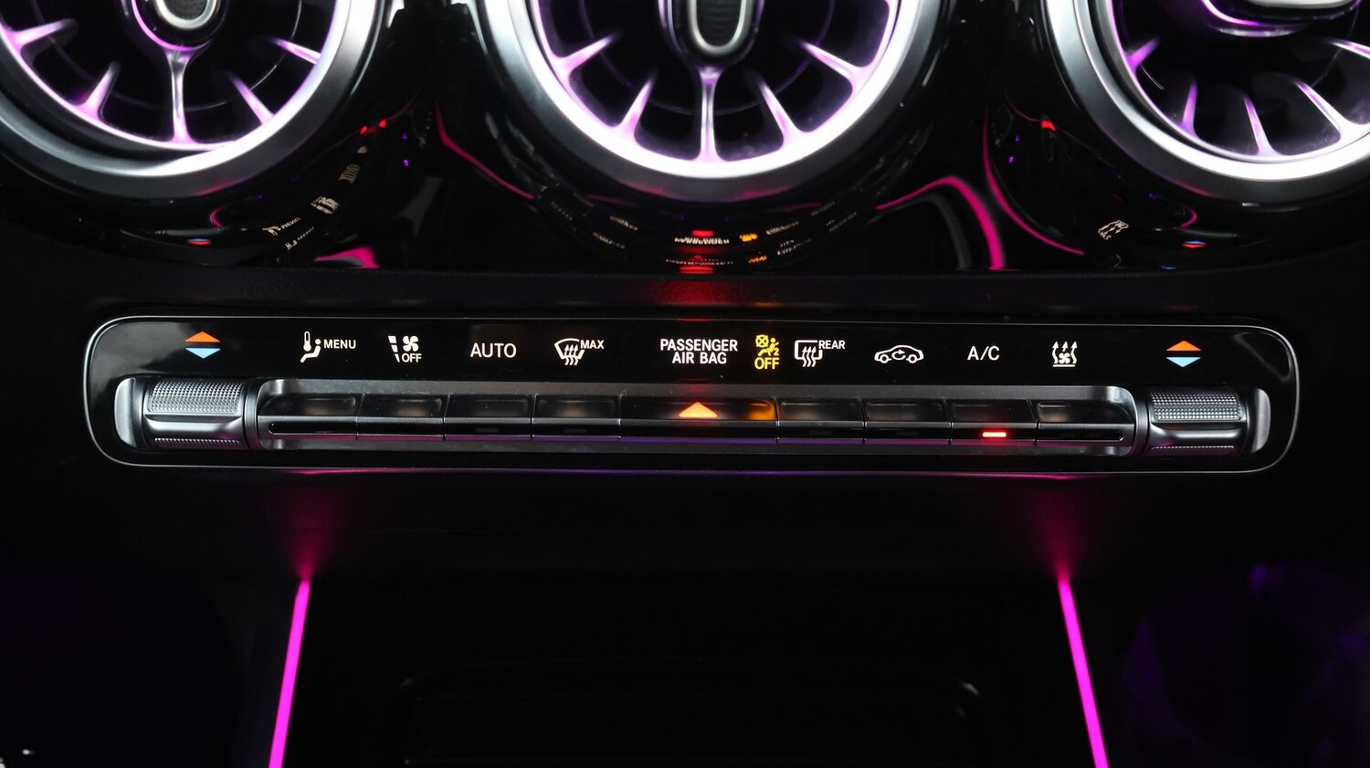 Used Mercedes-Benz EQA 2023 for sale - 77220353: Photo 12