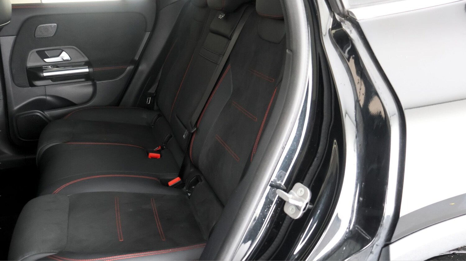 Used Mercedes-Benz EQA 2023 for sale - 77220353: Photo 16