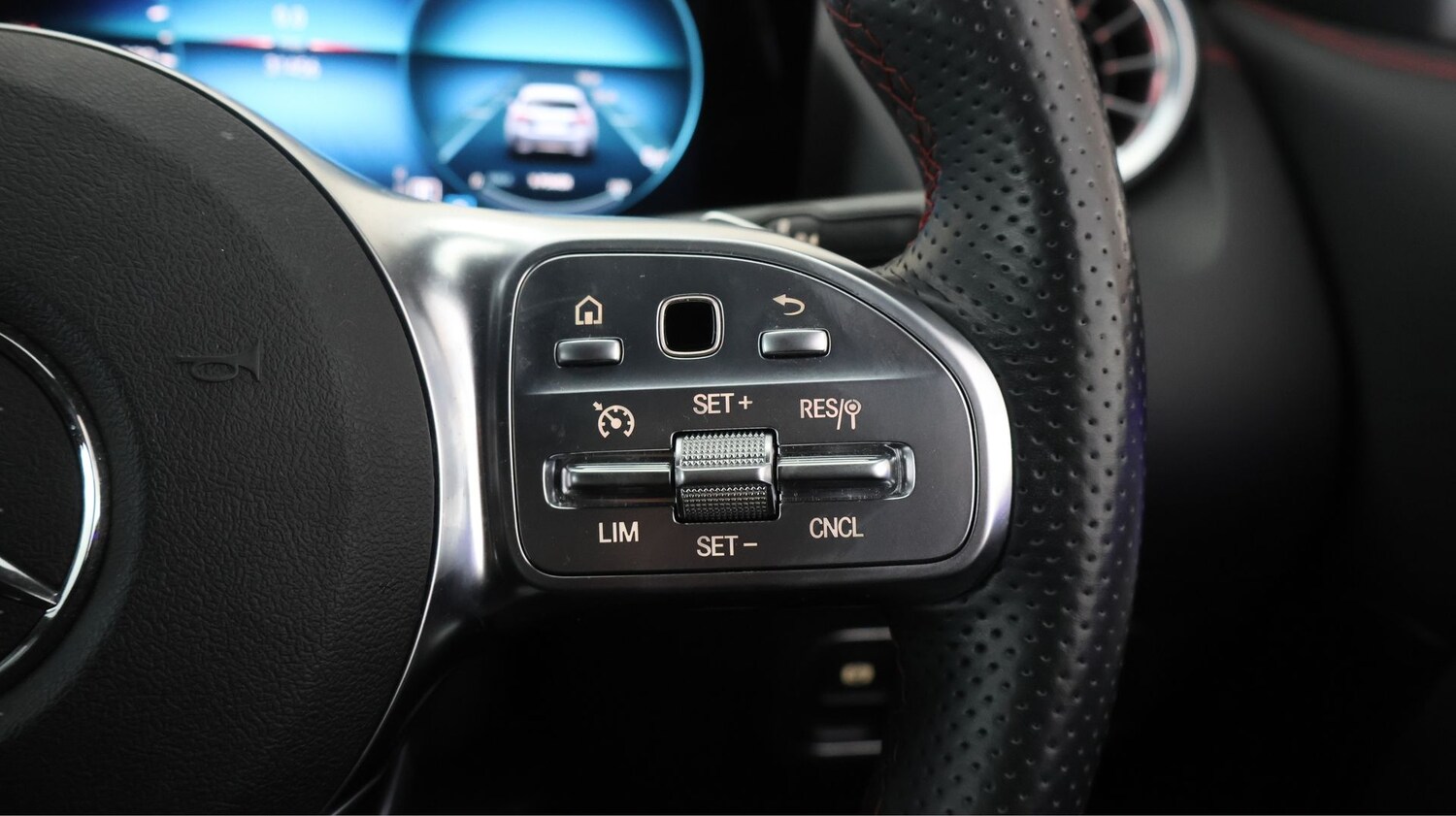 Used Mercedes-Benz EQA 2023 for sale - 77220353: Photo 27