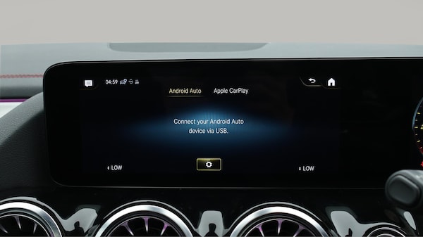 Used Mercedes-Benz EQA 2022 for sale - 75645731: Photo 45