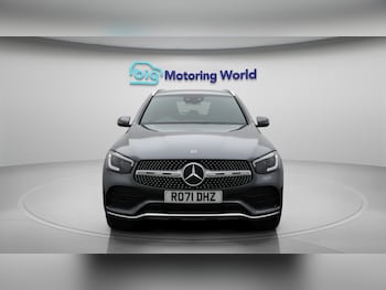 Used Mercedes-Benz GLC 2021 for sale - 76226409: Photo 3