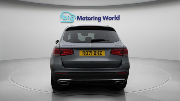Used Mercedes-Benz GLC 2021 for sale - 76226409: Photo 7