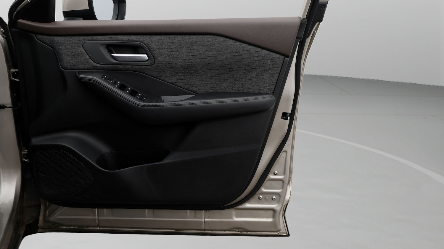 Used Nissan X-Trail 2023 for sale - 77677060: Photo 15