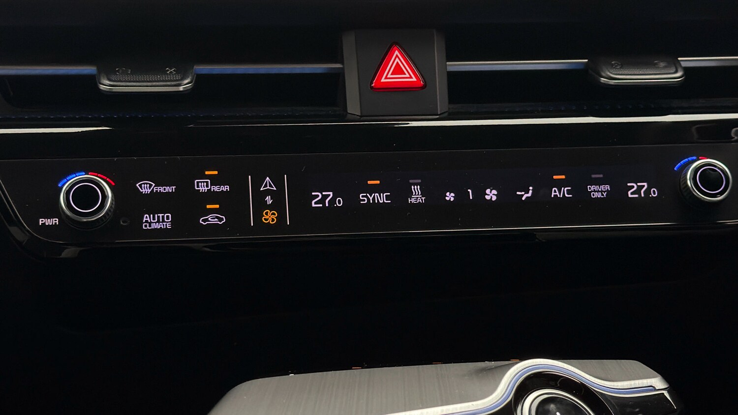 Used Kia EV6 2023 for sale - 78011865: Photo 11