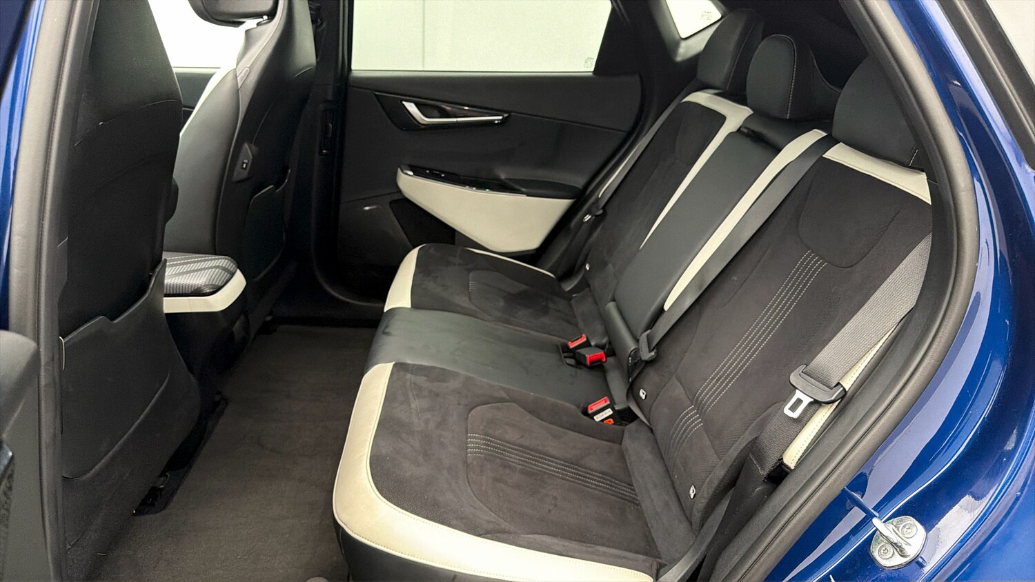 Used Kia EV6 2023 for sale - 78011865: Photo 15