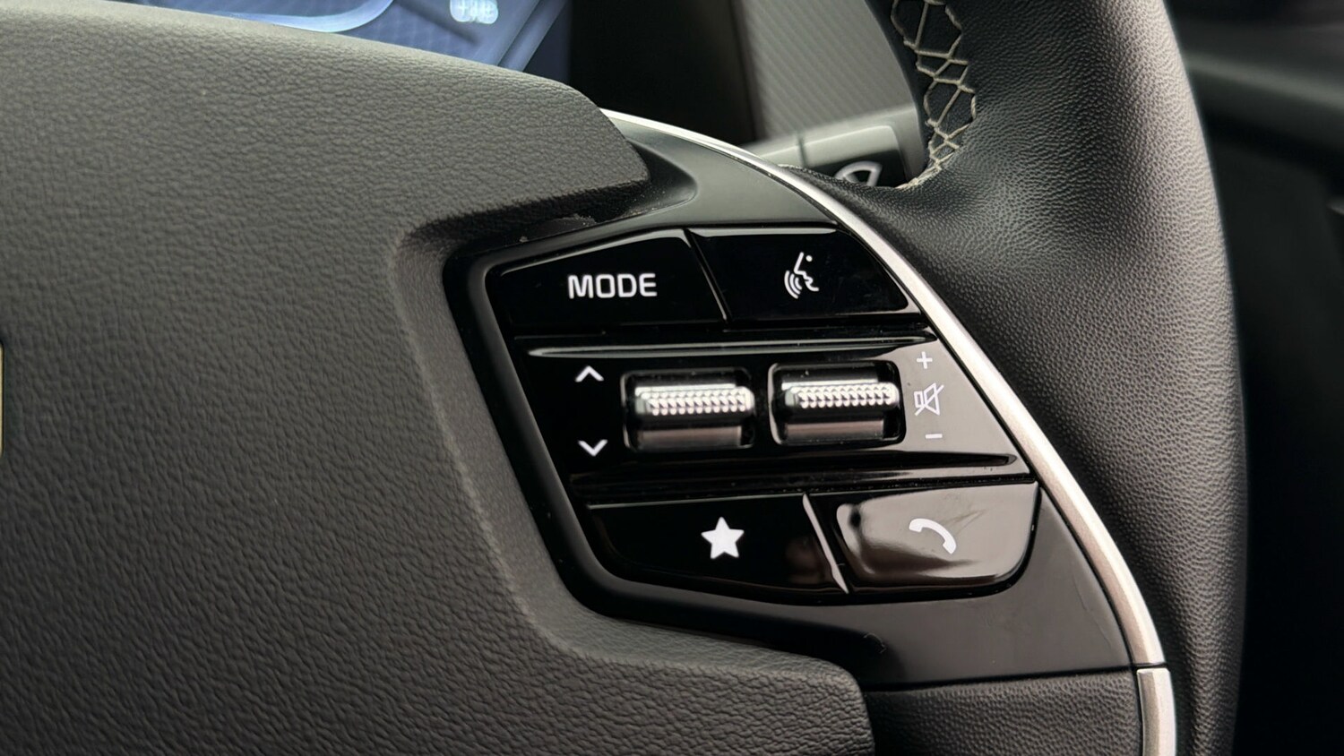 Used Kia EV6 2023 for sale - 78011865: Photo 24