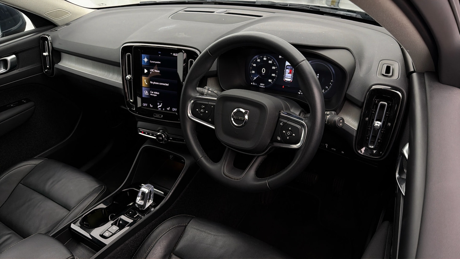 Used Volvo XC40 2022 for sale - 77946277: Photo 9