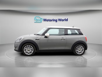 Used MINI Hatch 2022 for sale - 77743491: Photo