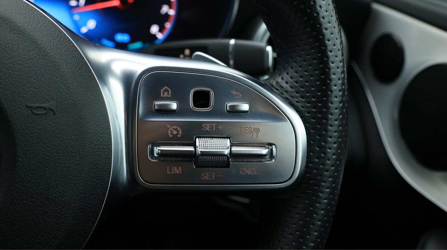 Used Mercedes-Benz C-Class 2022 for sale - 76013819: Photo 25