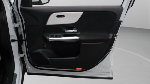 Used Mercedes-Benz EQA for sale - 76227655: Photo 16