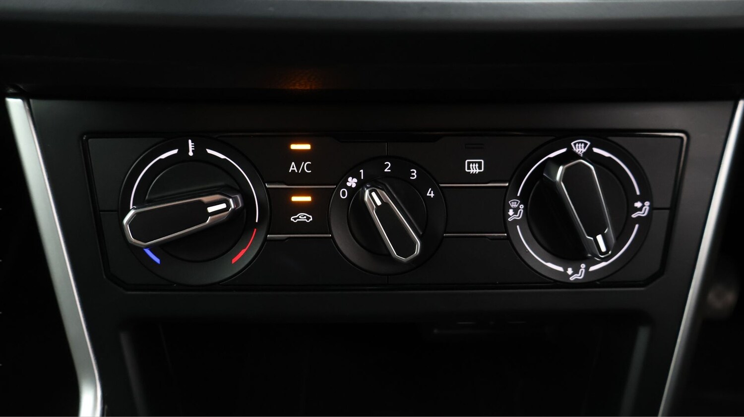 Used Volkswagen Taigo 2023 for sale - 77418473: Photo 12