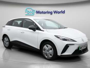 2023 (73) - 64kWh SE Long Range Hatchback 5dr Electric Auto (203 ps)