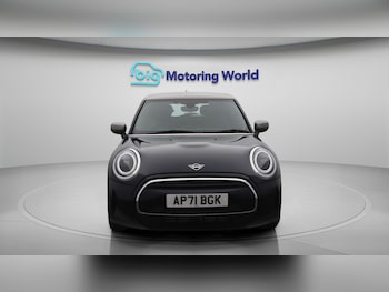 Used MINI Hatch 2021 for sale - 75520558: Photo