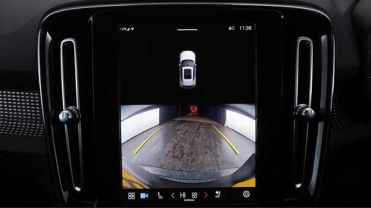 Used Volvo XC40 2022 for sale - 77896063: Photo 19