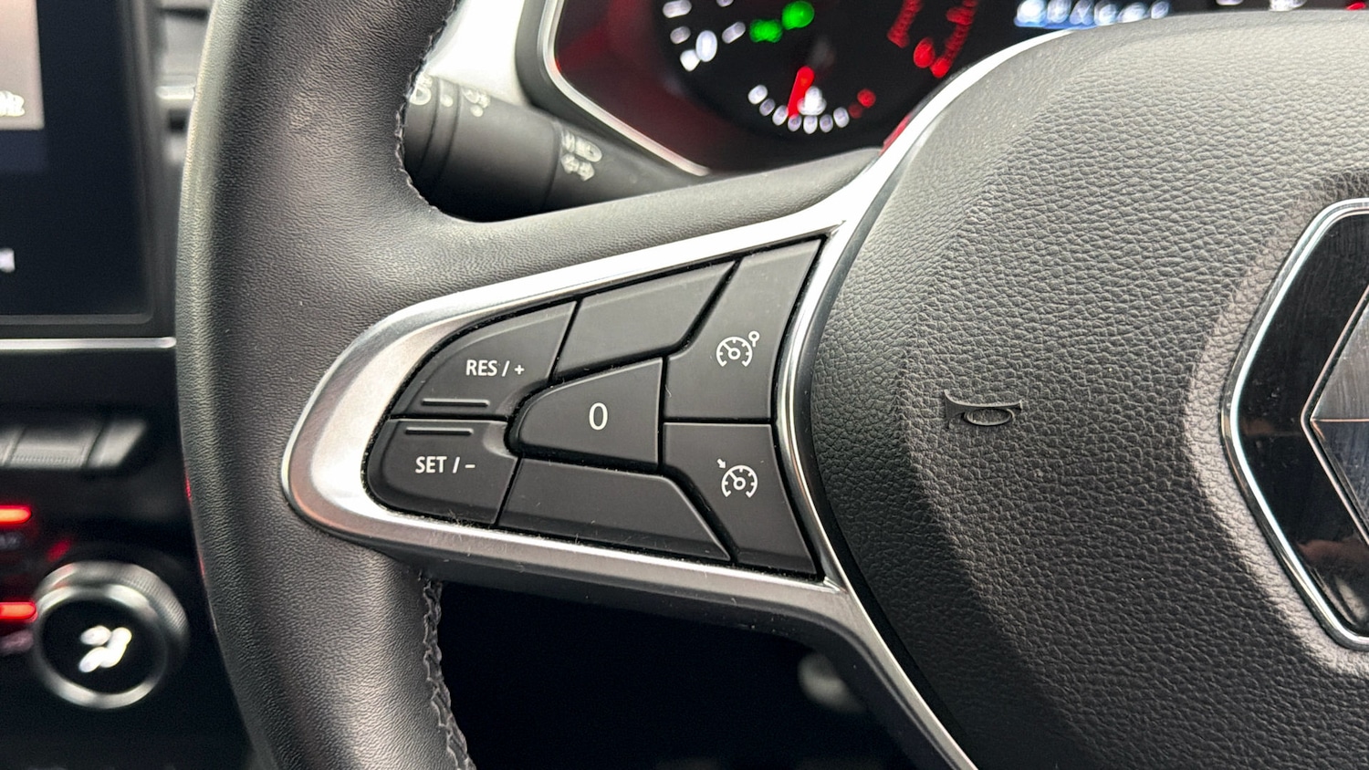 Used Renault Captur 2020 for sale - 77947225: Photo 22