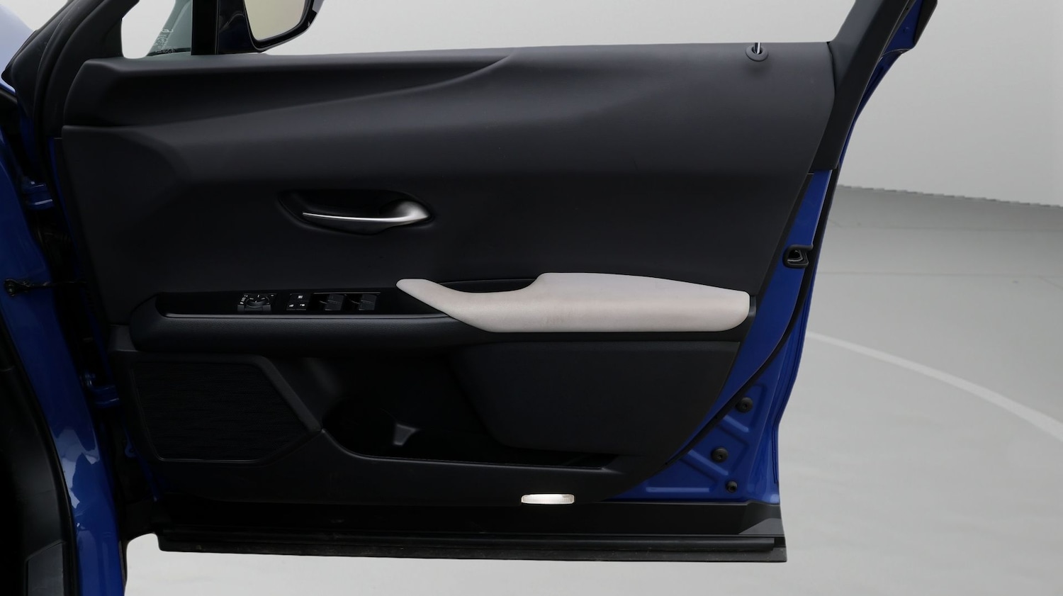 Used Lexus UX 2023 for sale - 77403806: Photo 15