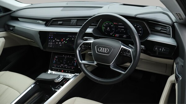 Used Audi e-tron 2020 for sale - 75531439: Photo 10
