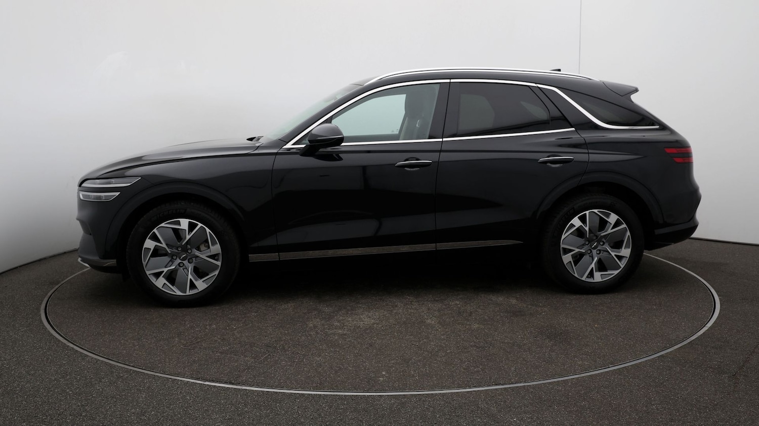 Used Genesis GV70 2024 for sale - 76811619: Photo 57