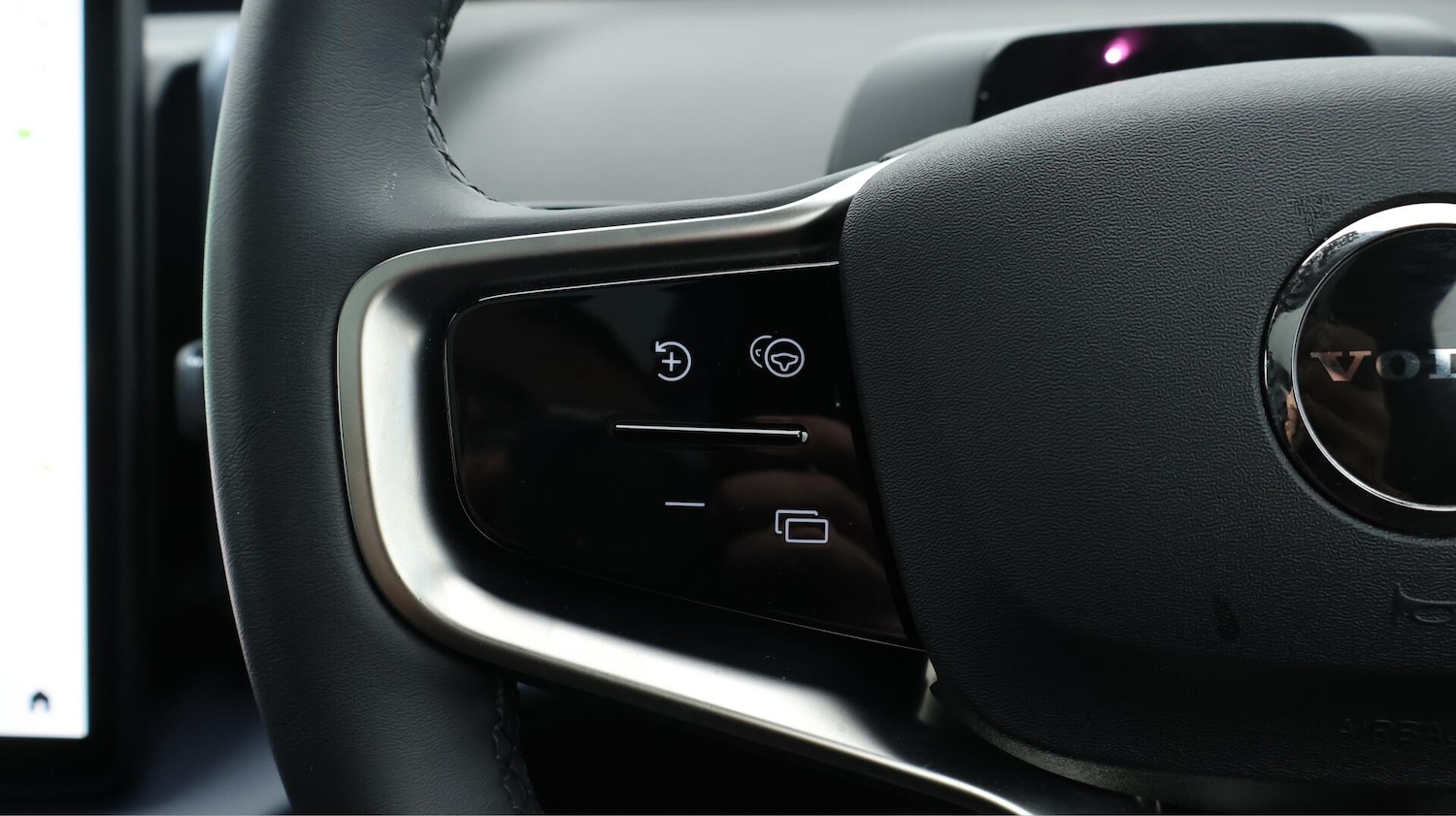 Used Volvo EX30 2024 for sale - 76370285: Photo 25