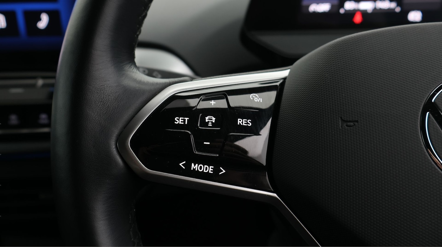 Used Volkswagen ID.4 2023 for sale - 77595788: Photo 24