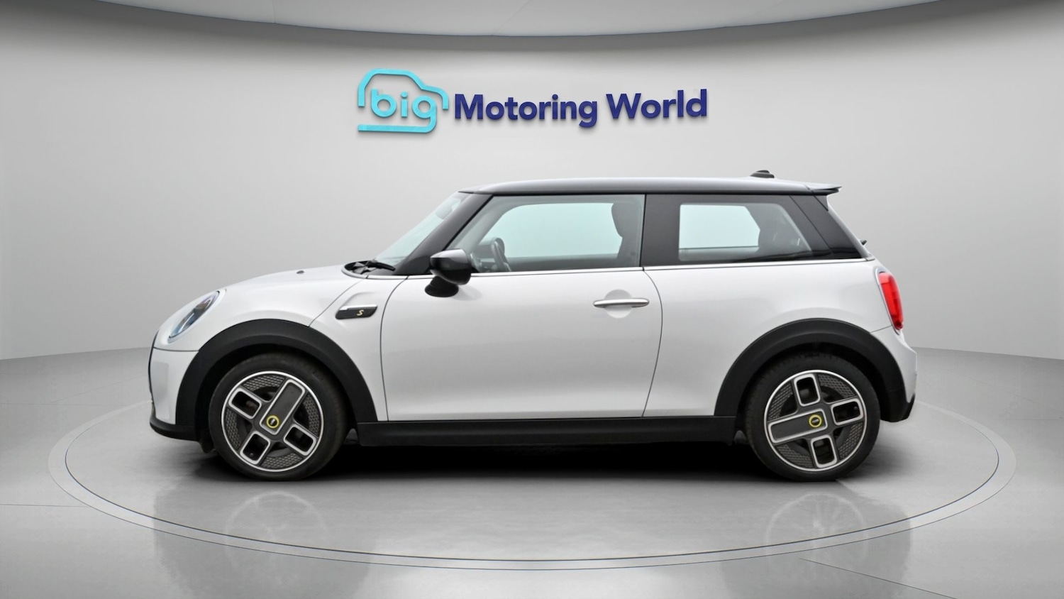 Used MINI Hatch 2022 for sale - 77973614: Photo 4