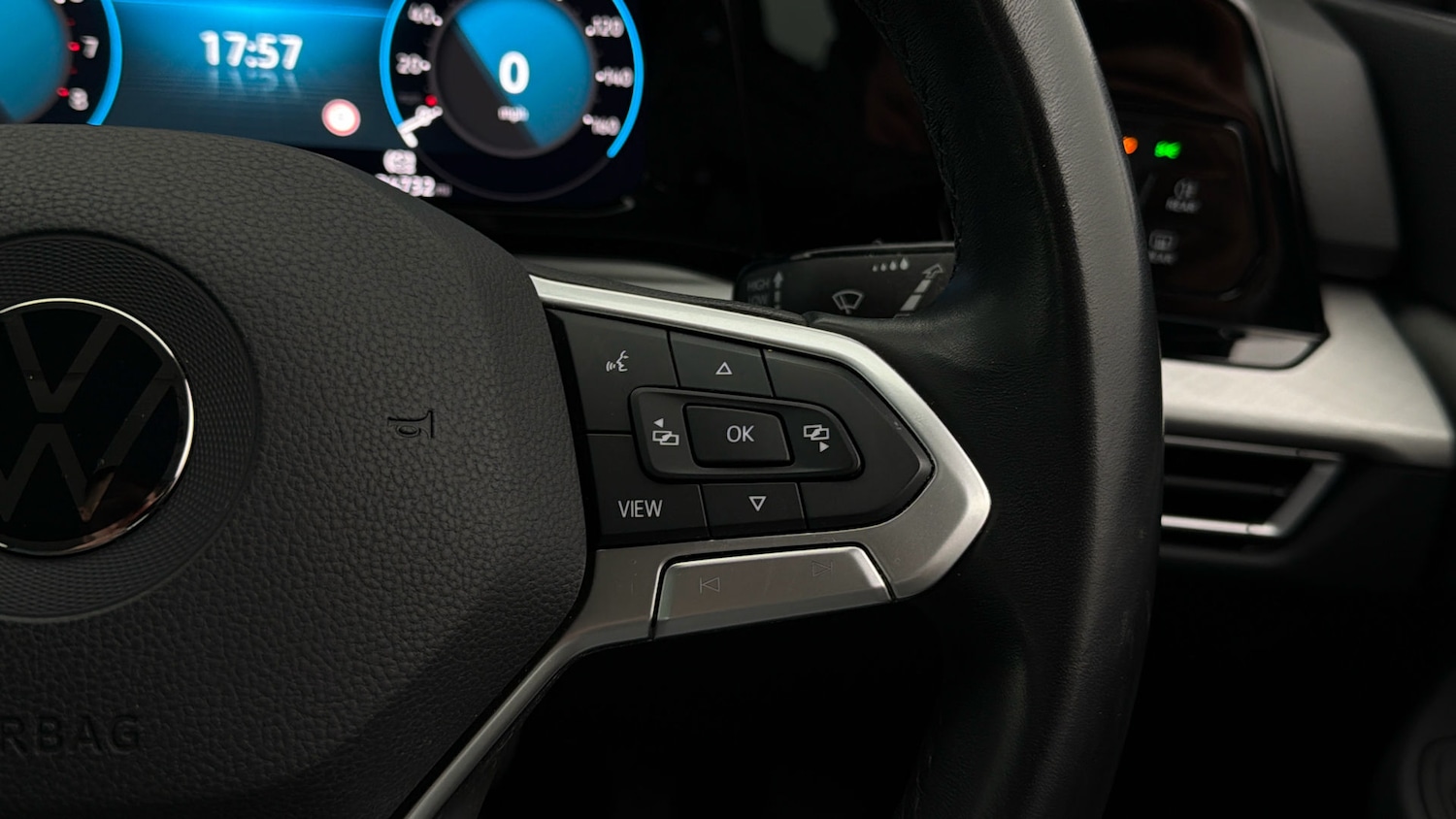 Used Volkswagen Golf 2023 for sale - 78121997: Photo 22