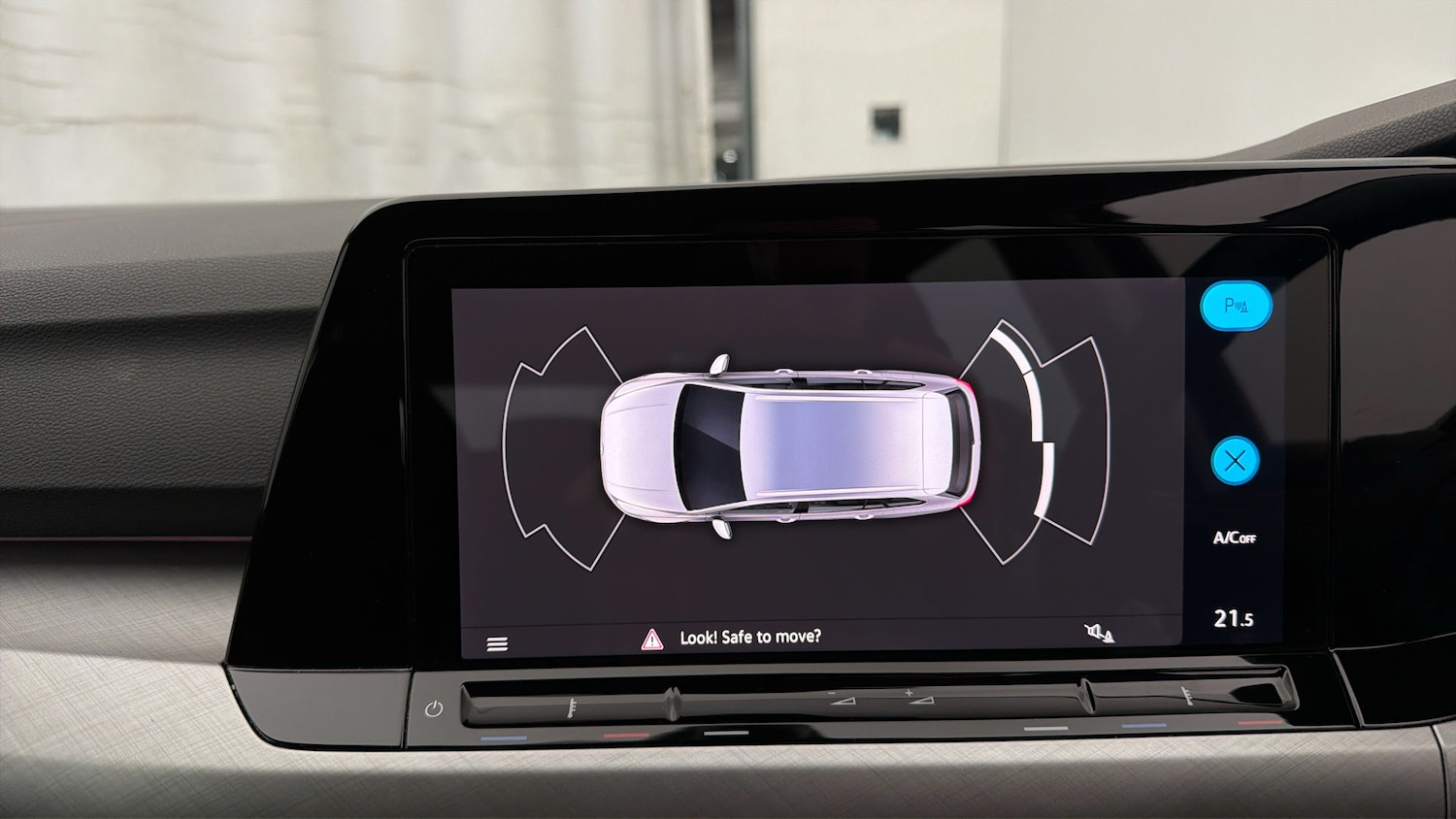 Used Volkswagen Golf 2023 for sale - 78121997: Photo 25