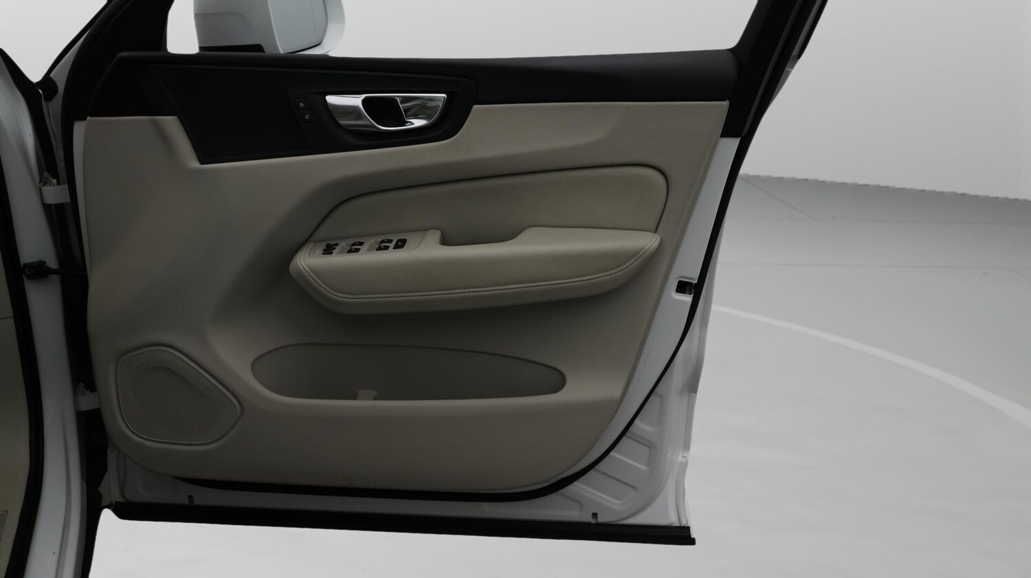 Used Volvo XC60 2020 for sale - 76380776: Photo 15