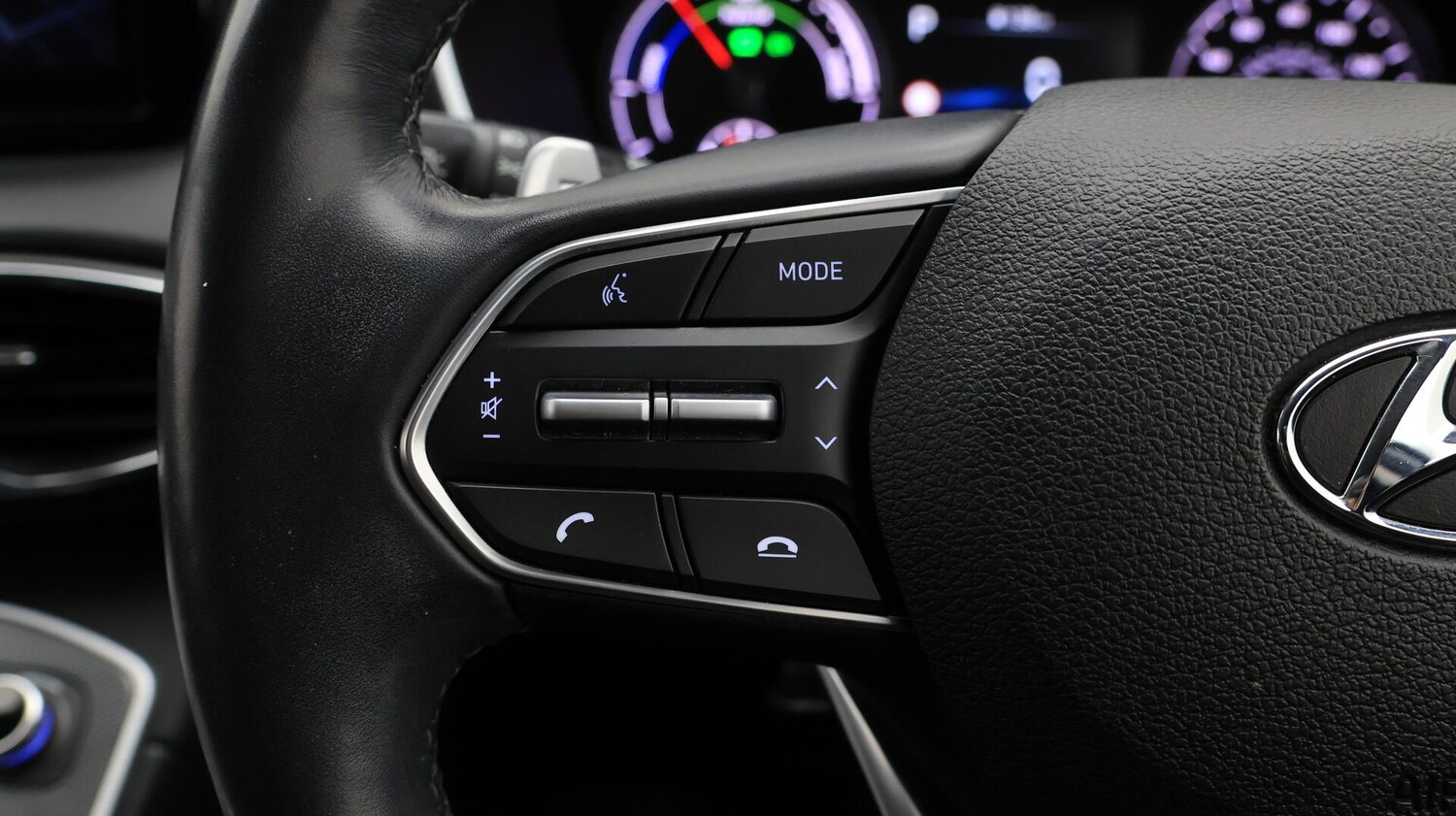 Used Hyundai Santa Fe for sale - 76381360: Photo 25