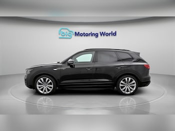 Used Volkswagen Touareg 2023 for sale - 78507810: Photo