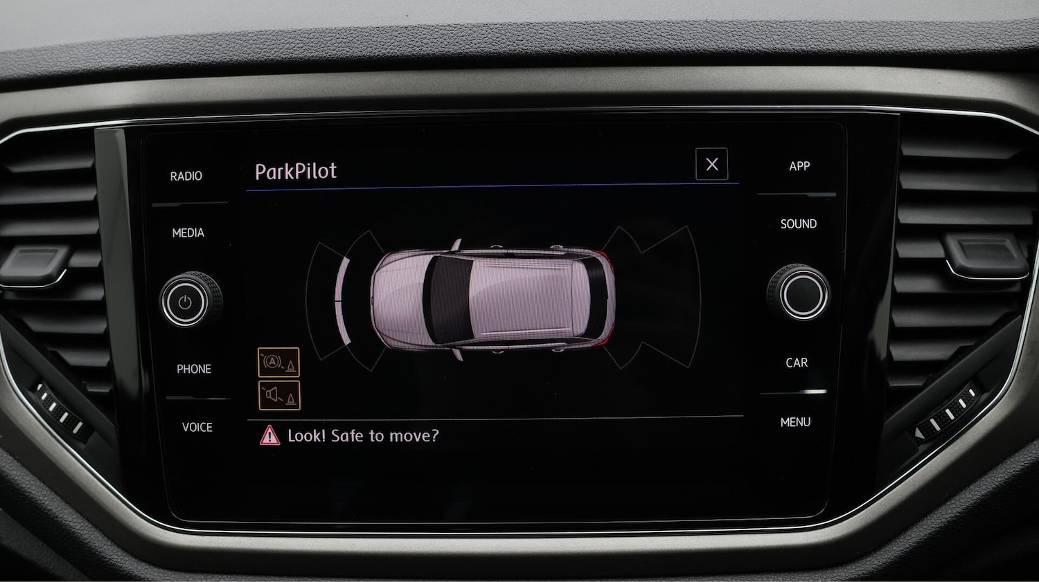 Used Volkswagen T-Roc 2020 for sale - 76700660: Photo 27