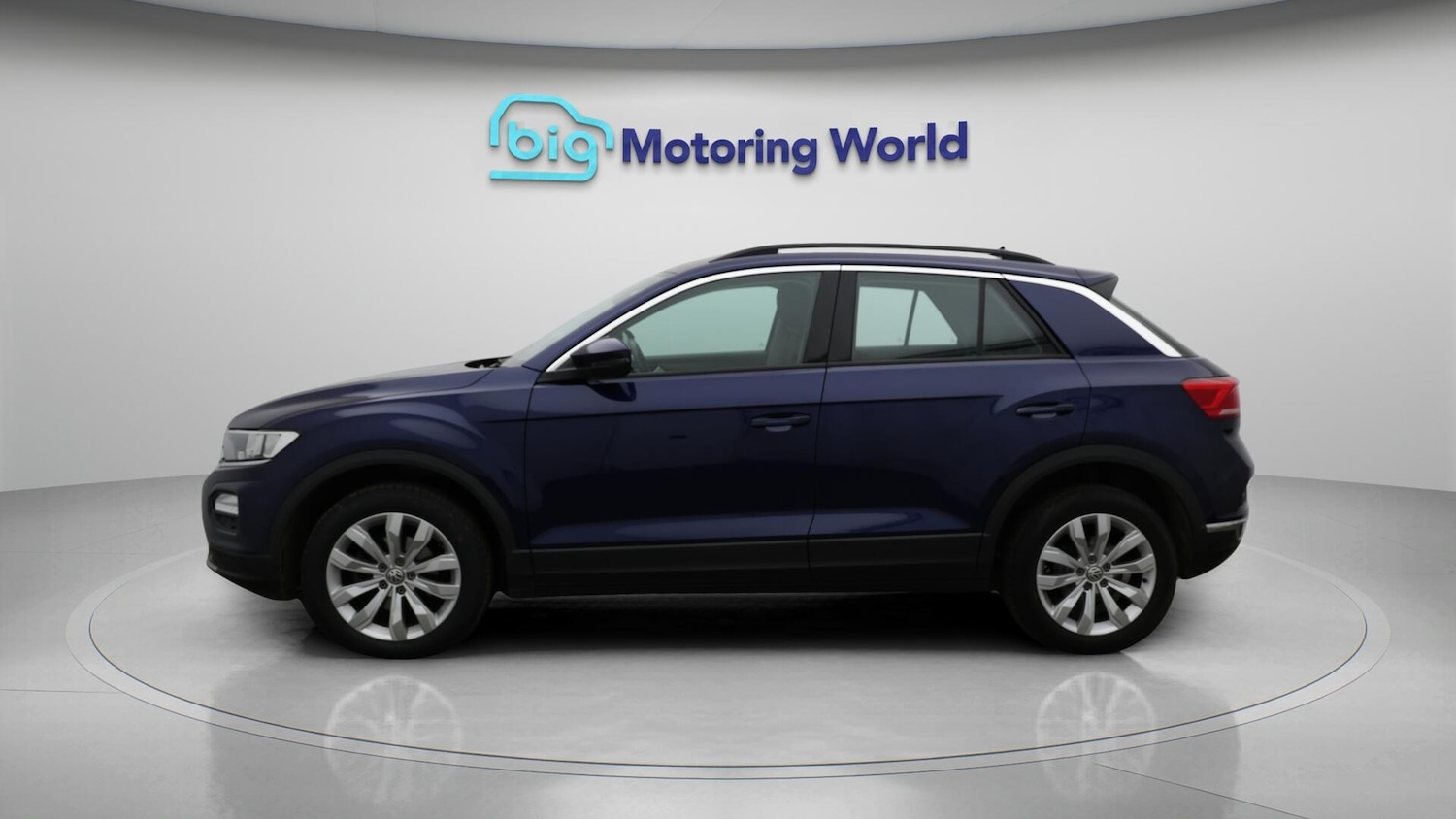 Used Volkswagen T-Roc 2020 for sale - 76700660: Photo 5