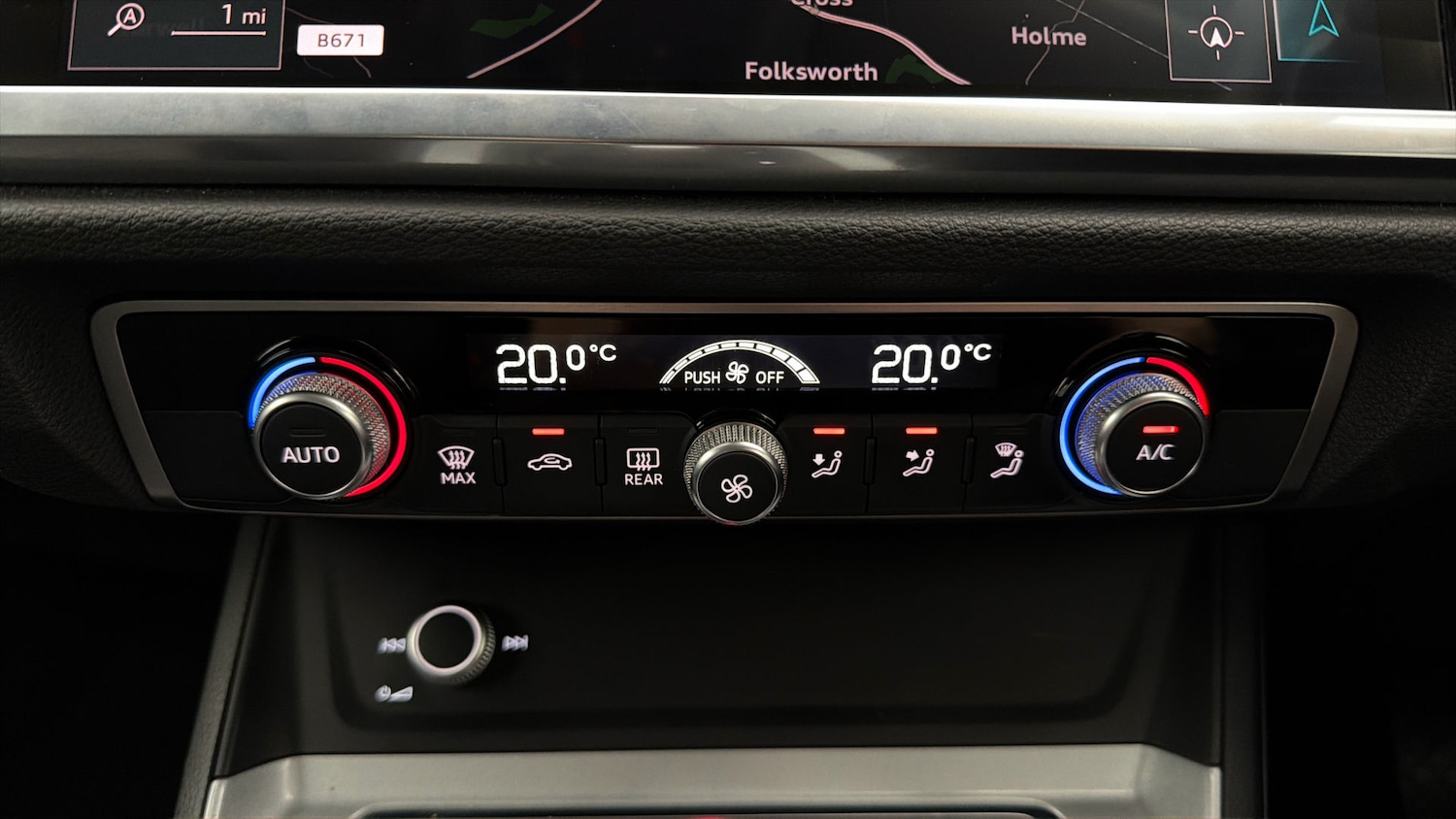 Used Audi Q3 for sale - 78177297: Photo 11